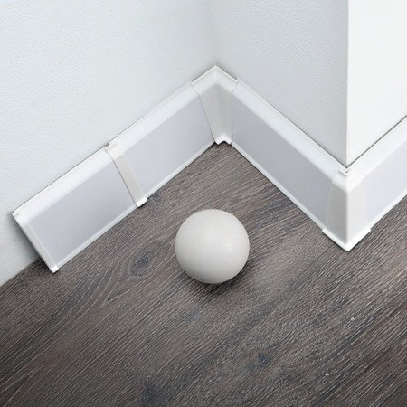 2m Fussleiste 70mm WEISS Fußleiste Leiste Sockelleiste Laminatleiste Bodenleiste PVC + Montagematerial GRATIS