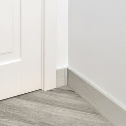 Fussleiste 2,2m Kunststoff Geschäumtes PVC Morgins Kiefer
