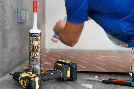 Universeller Bau-Montagekleber Mamut Weiß Bostik 290 ml