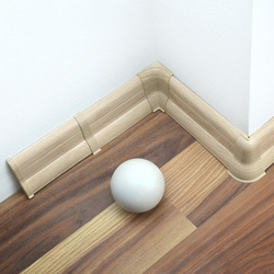 2,5m Fussleiste PVC 62mm Eiche Sibirien + Montagematerial Gratis