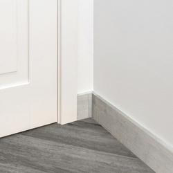 Fussleiste 2,2m Kunststoff Geschäumtes PVC Goth Clear